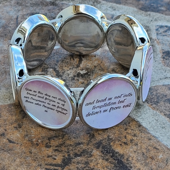 The Lord's Prayer charmed stretch bracelet - Picture 2 of 4